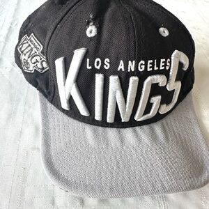 Vintage Los Angeles Kings NHL New Era 9Fifty Vintage Snapback Hat Cap